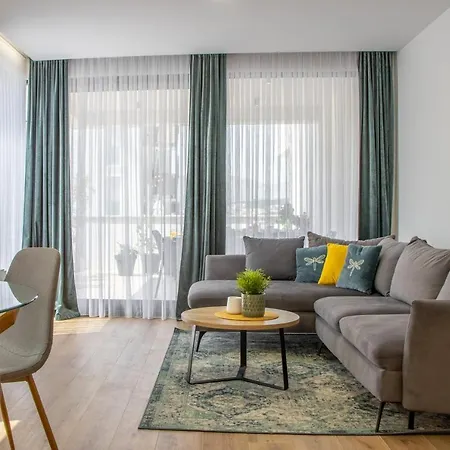 Apartment Luxury Casia With Heated Pool And Pleasent Terrace