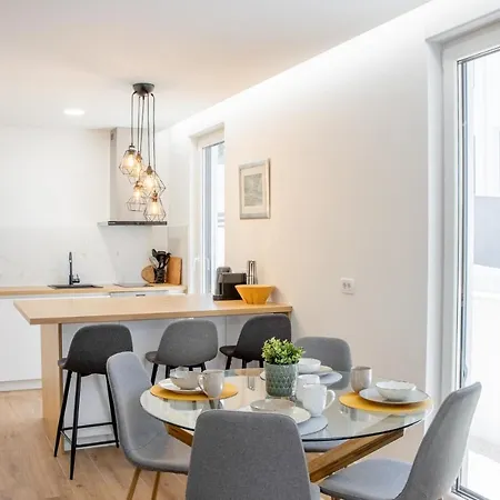Apartman Luxury Casia With Heated Pool And Pleasent Terrace